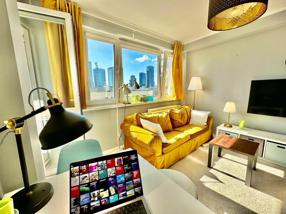 Gold 2 King Size Bed, Metro X2 Free Wifi, 50'tv Netflix, Hbo, Appletv+ Leilighet Warszawa