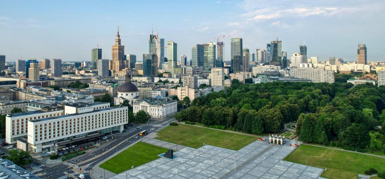 Gold 2 King Size Bed, Metro X2 Free Wifi, 50'tv Netflix, Hbo, Appletv+ * Warsaw
